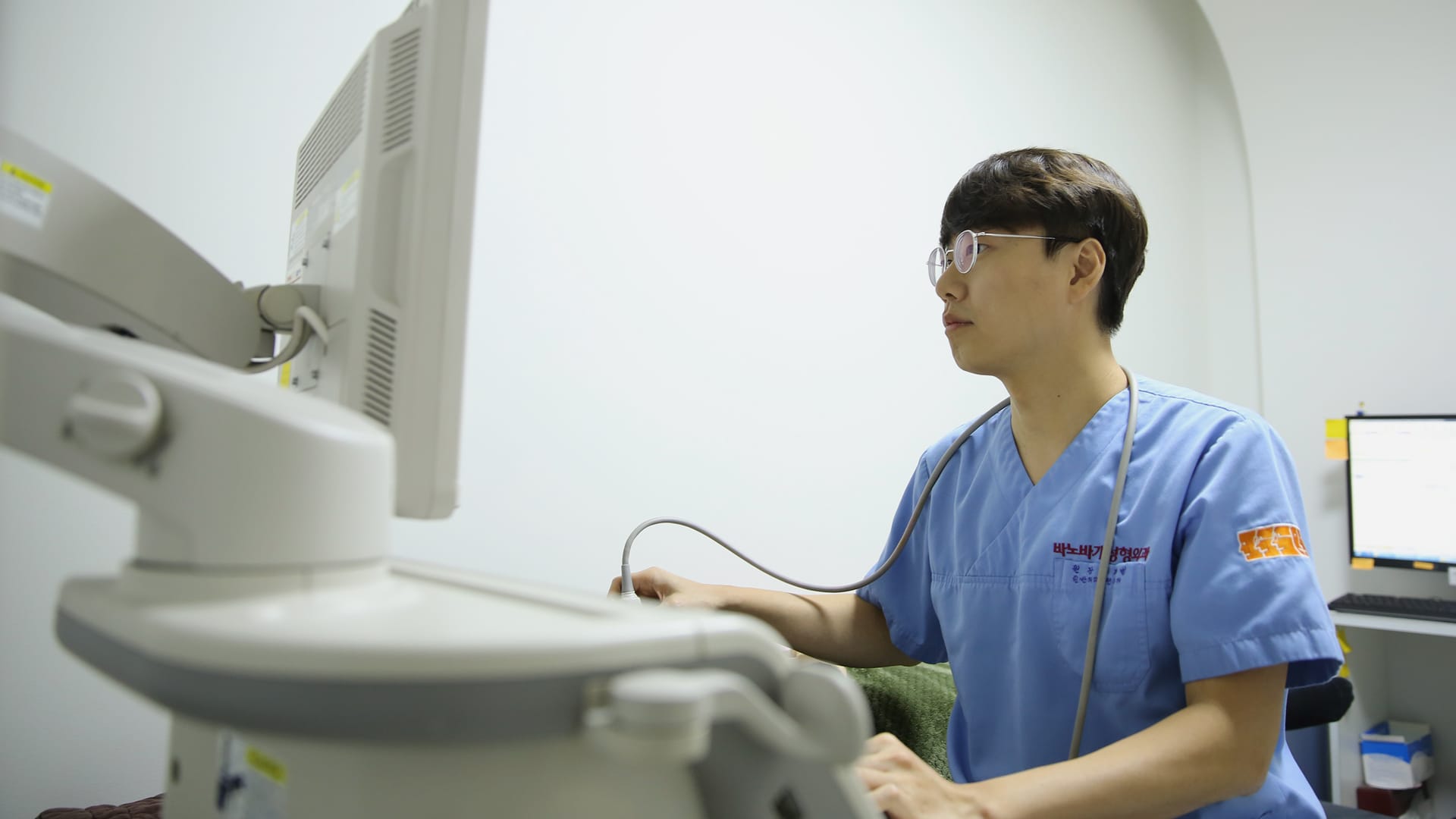 A Systematic Safety System by a Dedicated Breast-Surgery Team